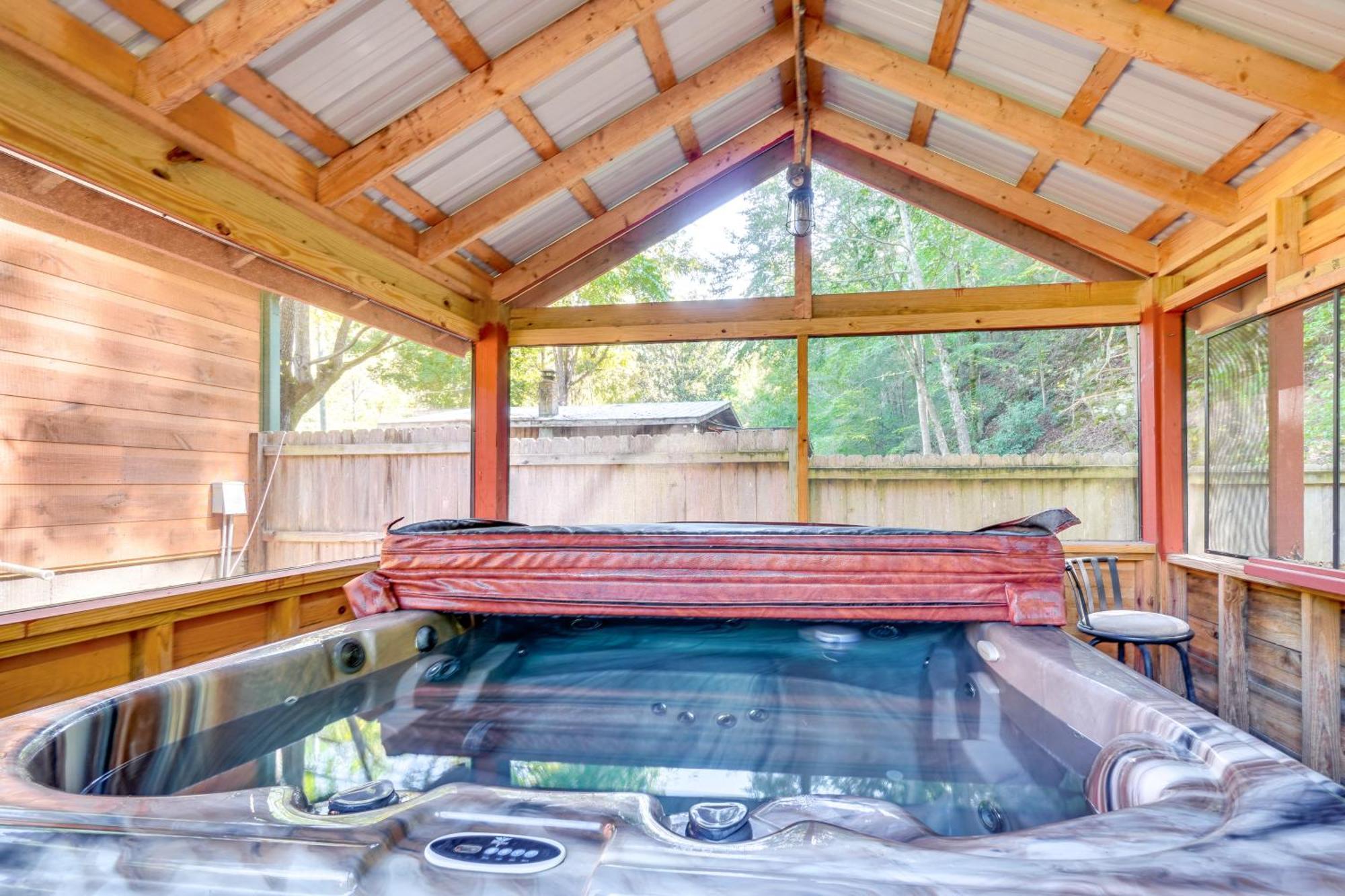Just Fur Relaxin Sevierville Cabin With Hot Tub! المظهر الخارجي الصورة