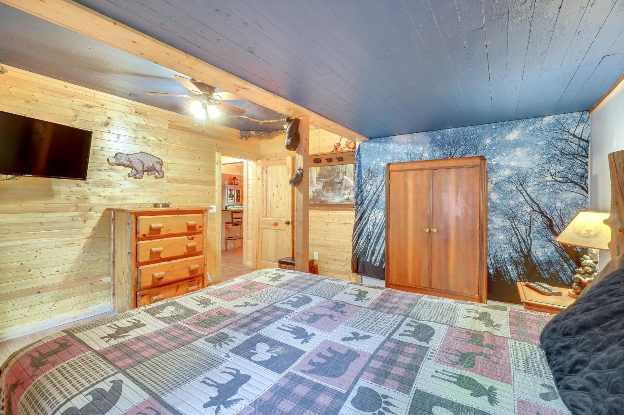 Just Fur Relaxin Sevierville Cabin With Hot Tub! المظهر الخارجي الصورة